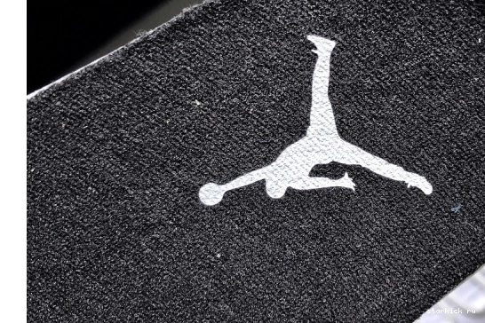 CD6846-102 11 Air Low Jordan 'Blue CD6846-102 Snakeskin' 0113